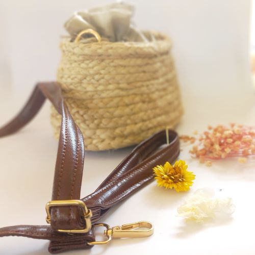 Svara Sling | Eco Luxe | Handmade Banana Fibre Sling Bag — image 4