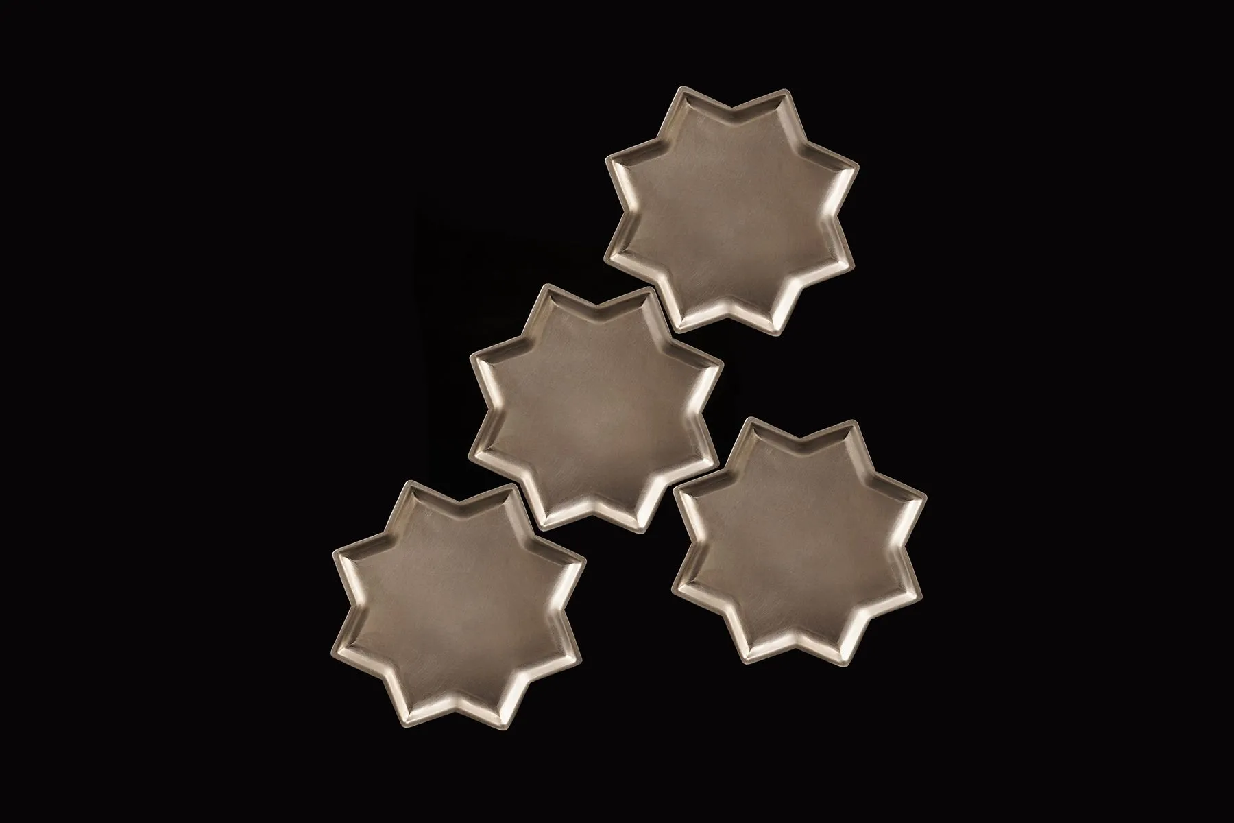 8 Point Star Plates - Set of 4 — image 3