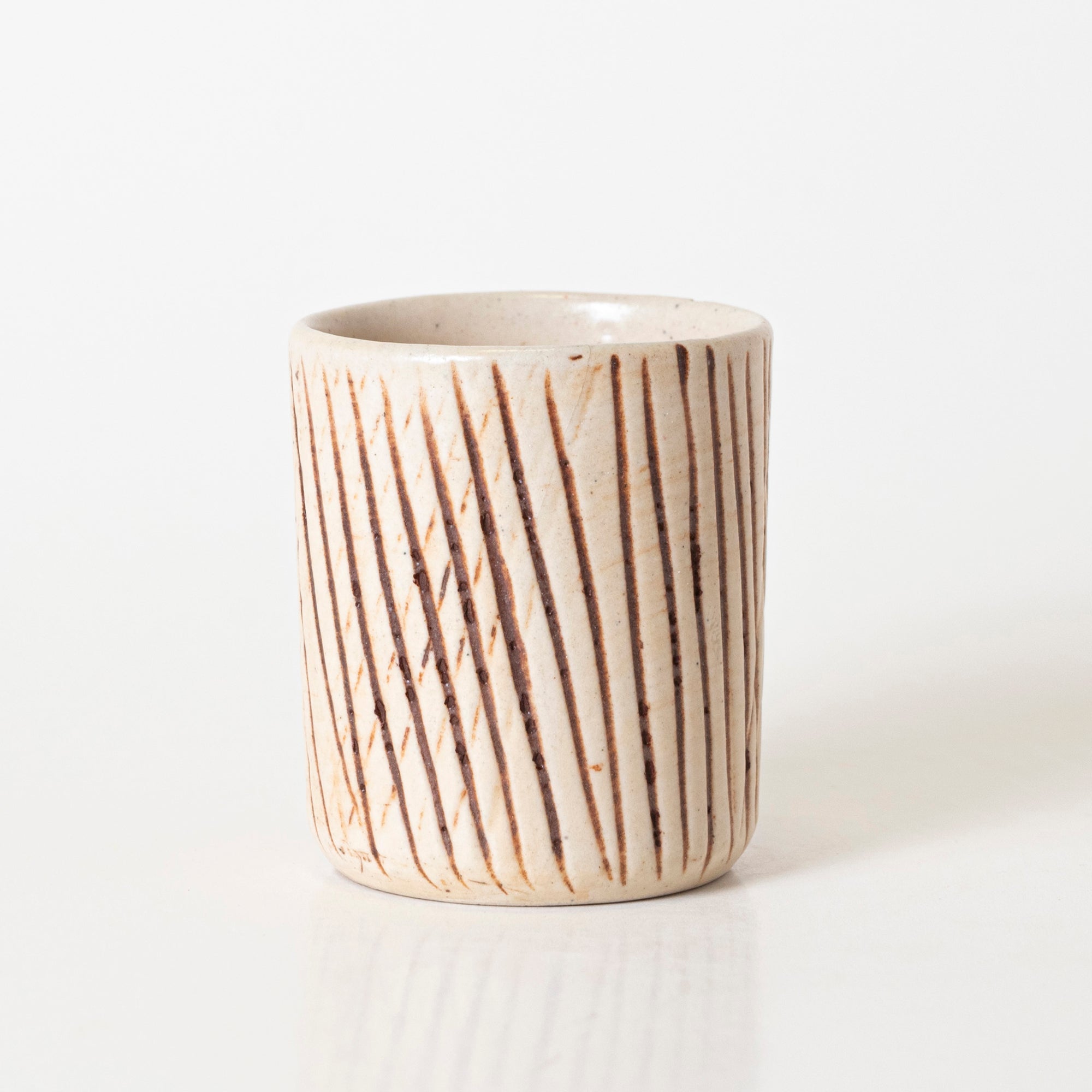 Beige Groove Tumbler — image 2
