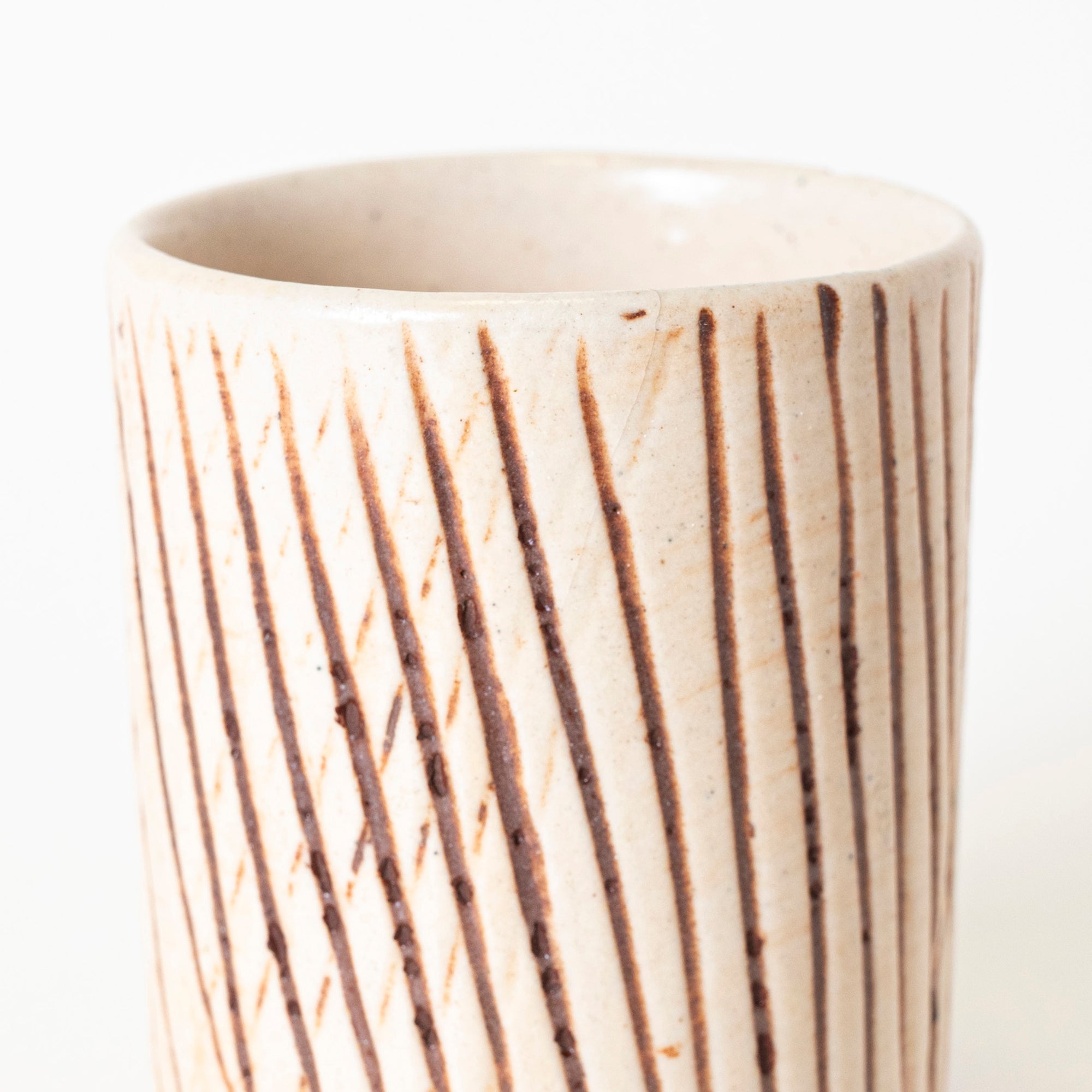 Beige Groove Tumbler — image 3