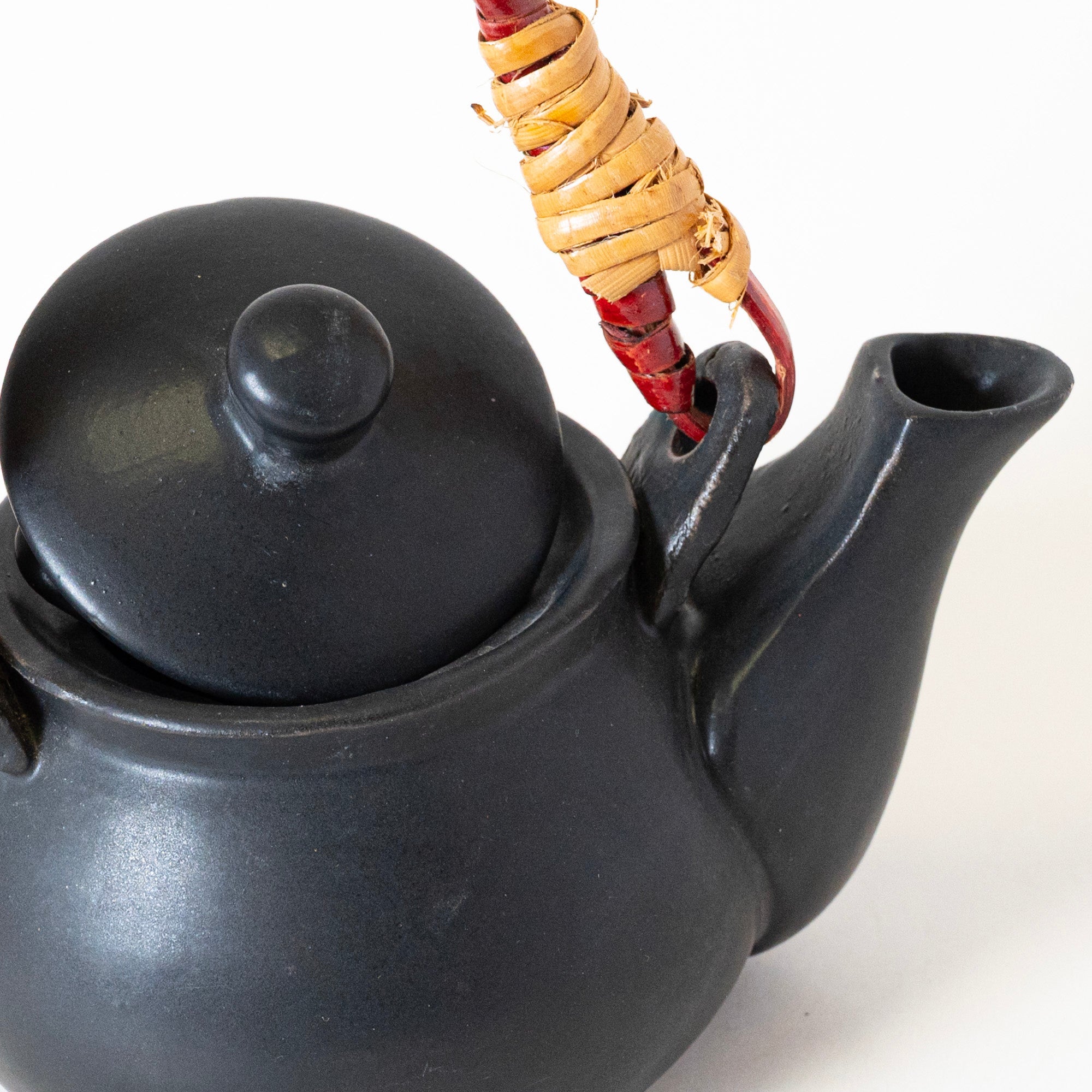 Charcoal Kettle — image 8