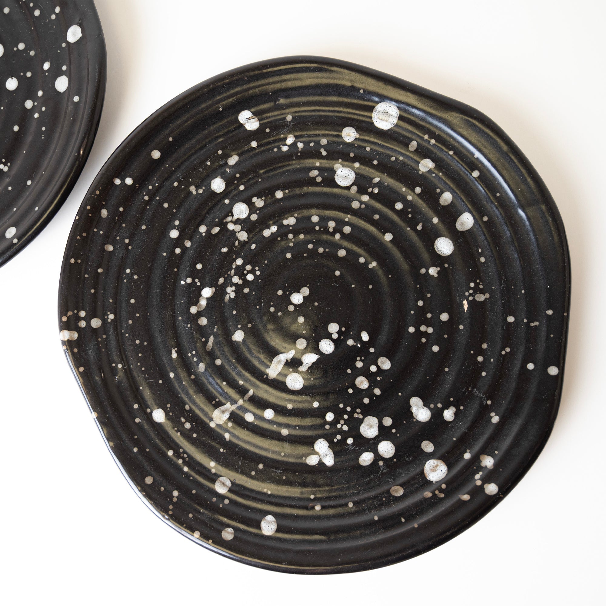 Contrast Drizzle Plate — image 6