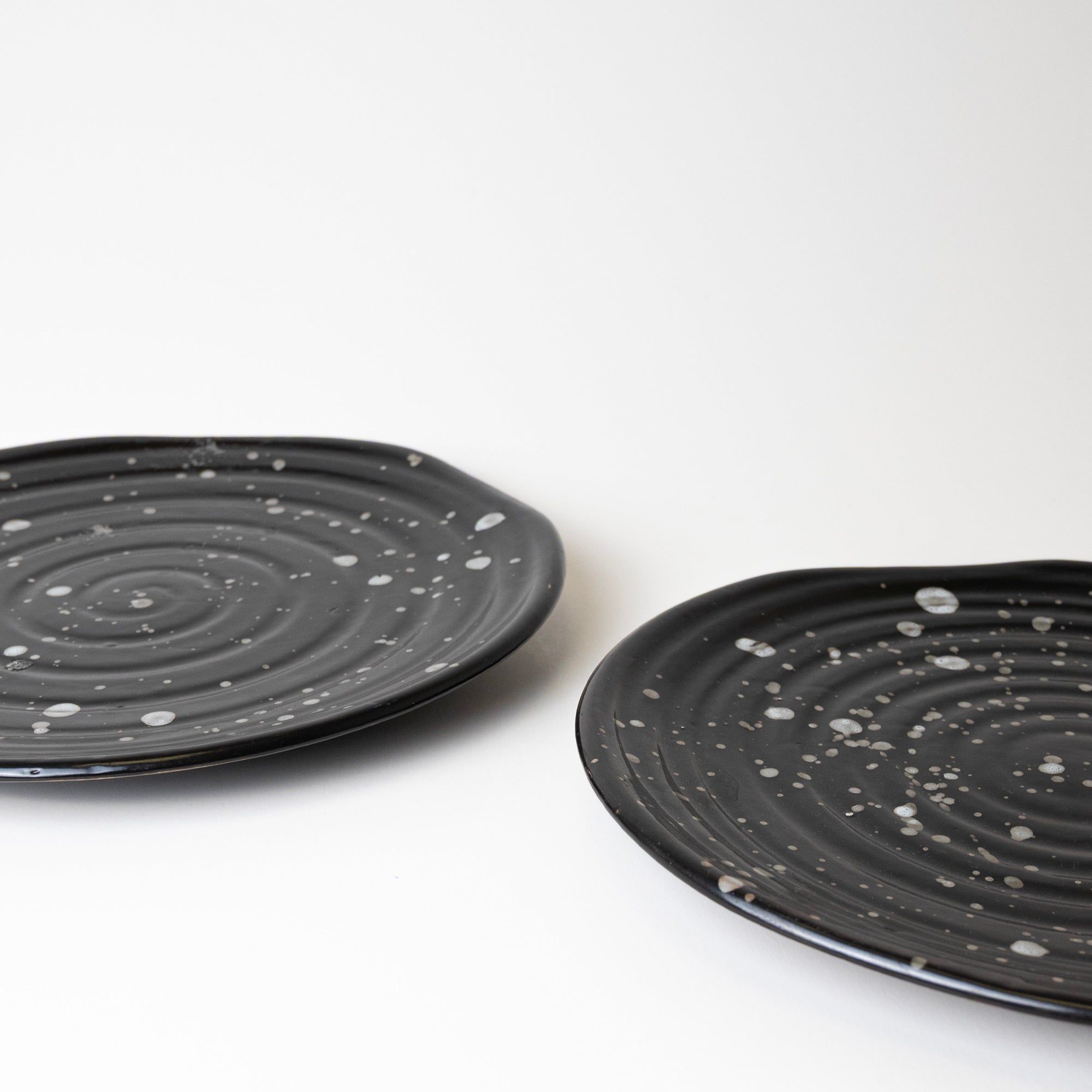Contrast Drizzle Plate — image 7