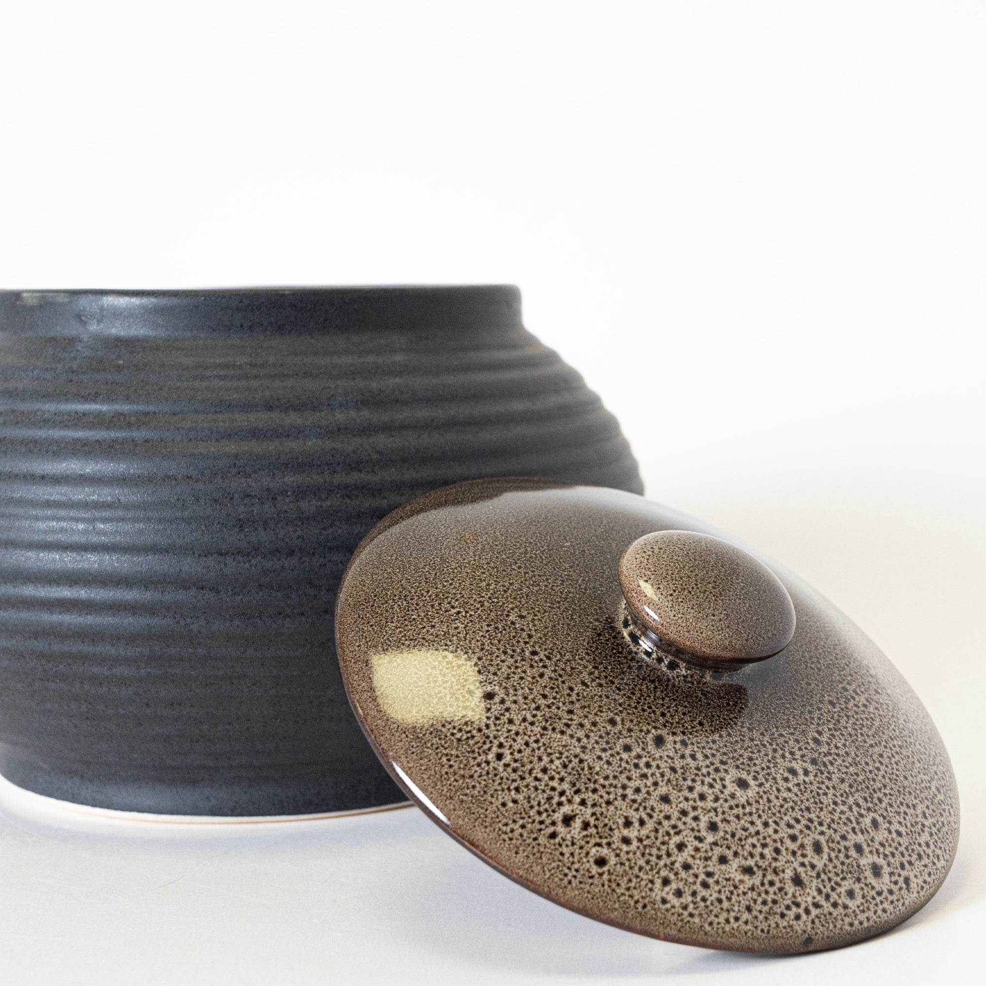 Ebony Sphere Handi — image 2