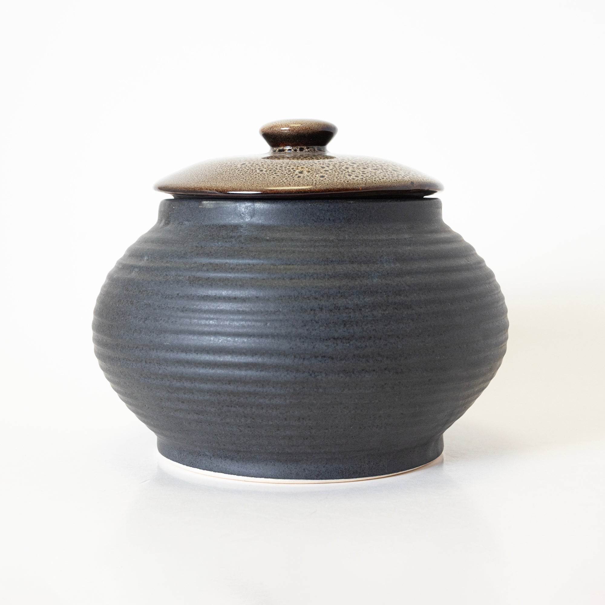 Ebony Sphere Handi — image 4