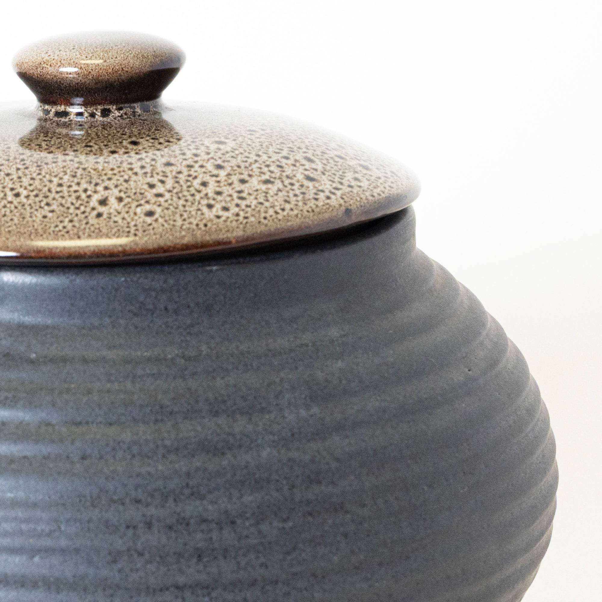 Ebony Sphere Handi — image 5