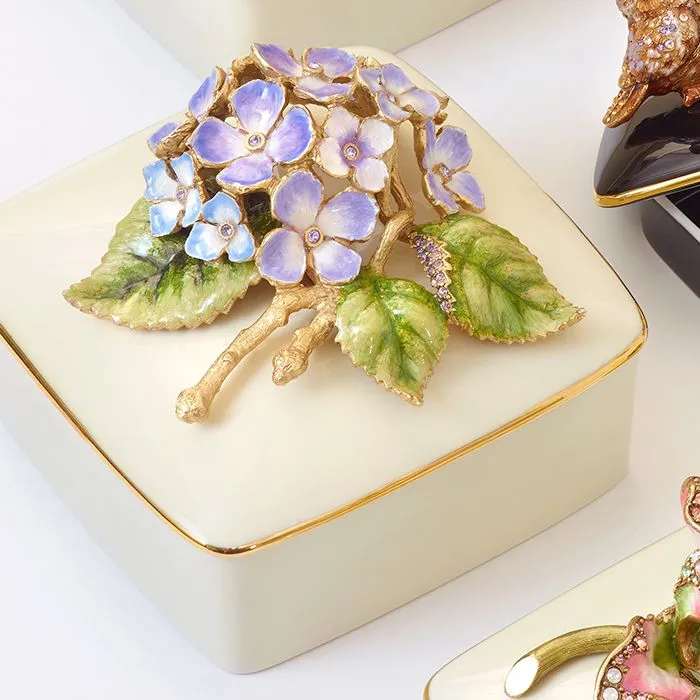 Hydrangea Porcelain Box — image 2