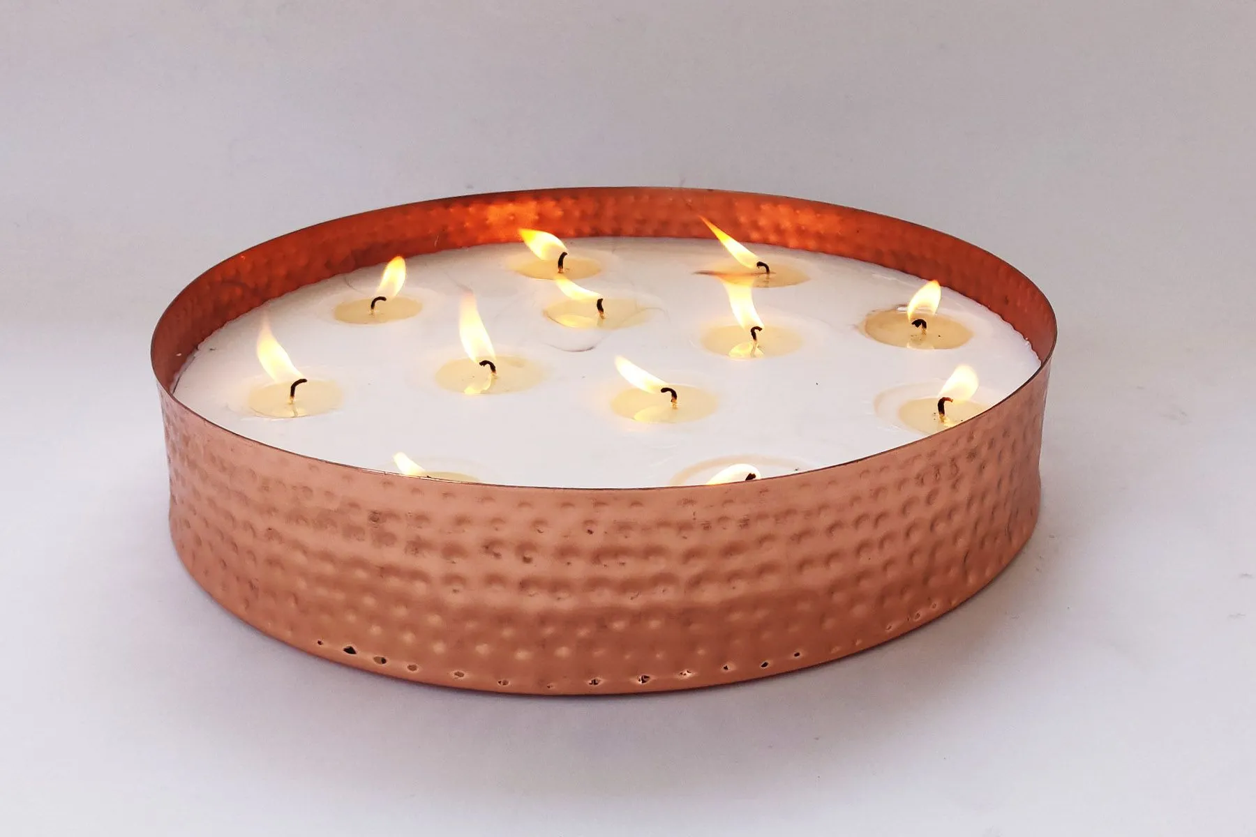Large Hammered Copper Bowl Candle — image 3