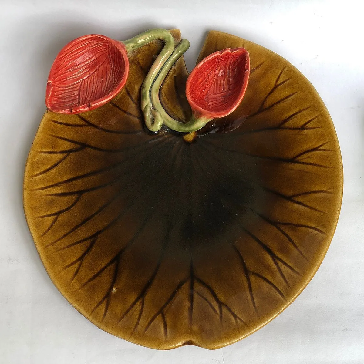 Lotus Leaf Dip Plate — image 4