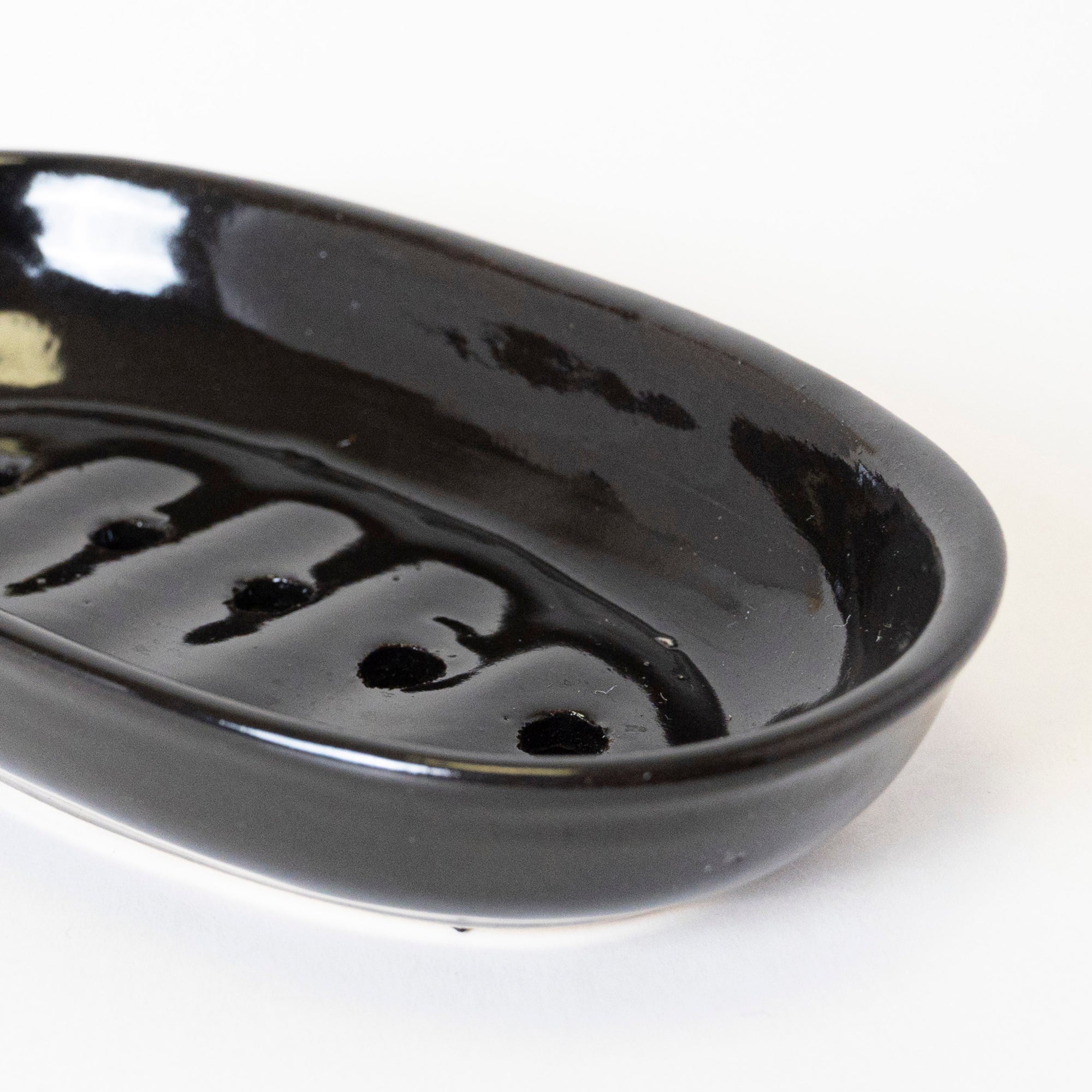 Monochrome Soap Dish — image 8