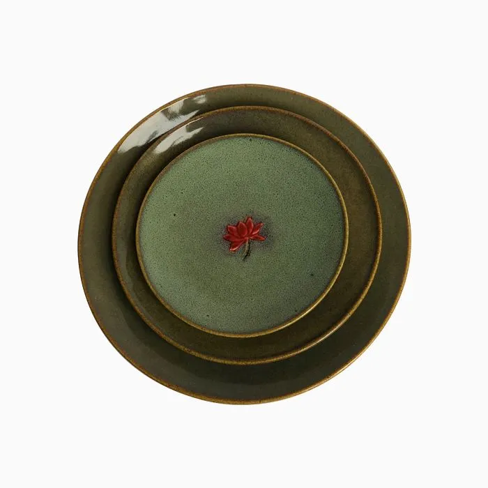 Round Lotus Etched Plate — image 2