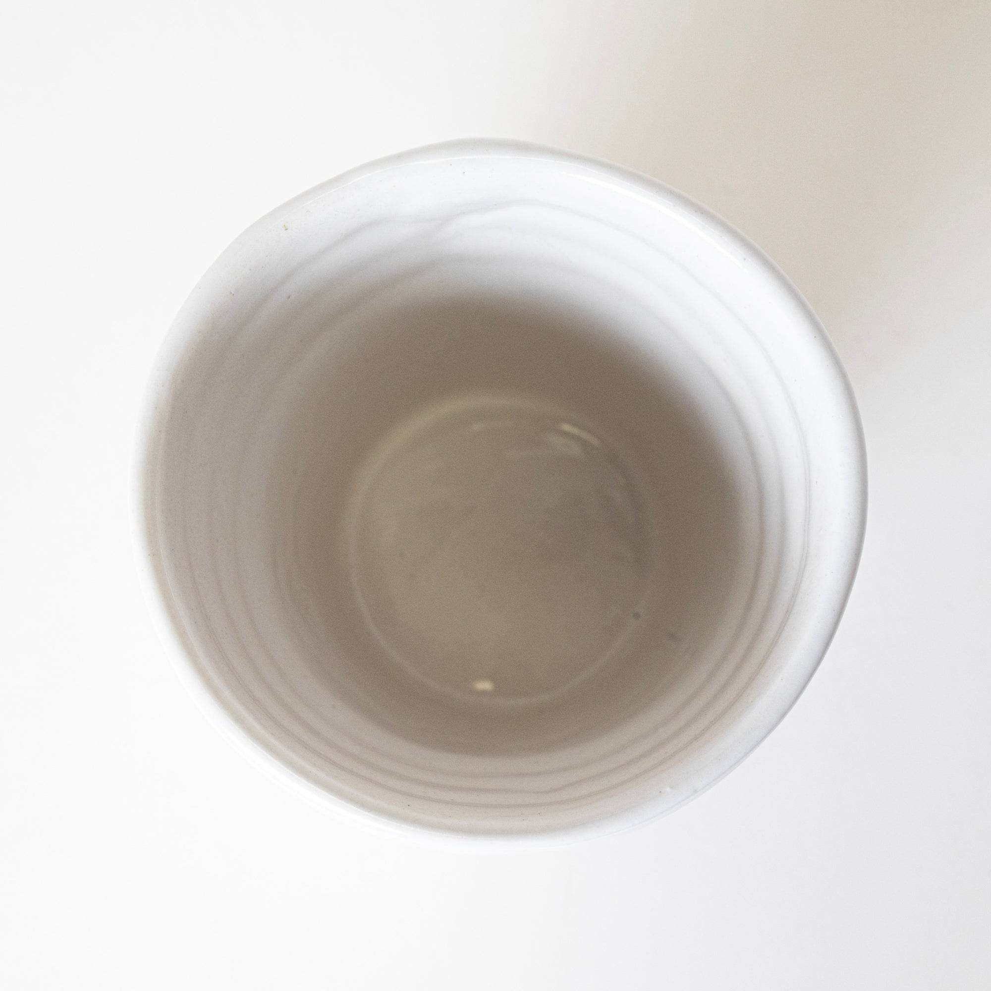 Snowy Tri-Legged — image 5