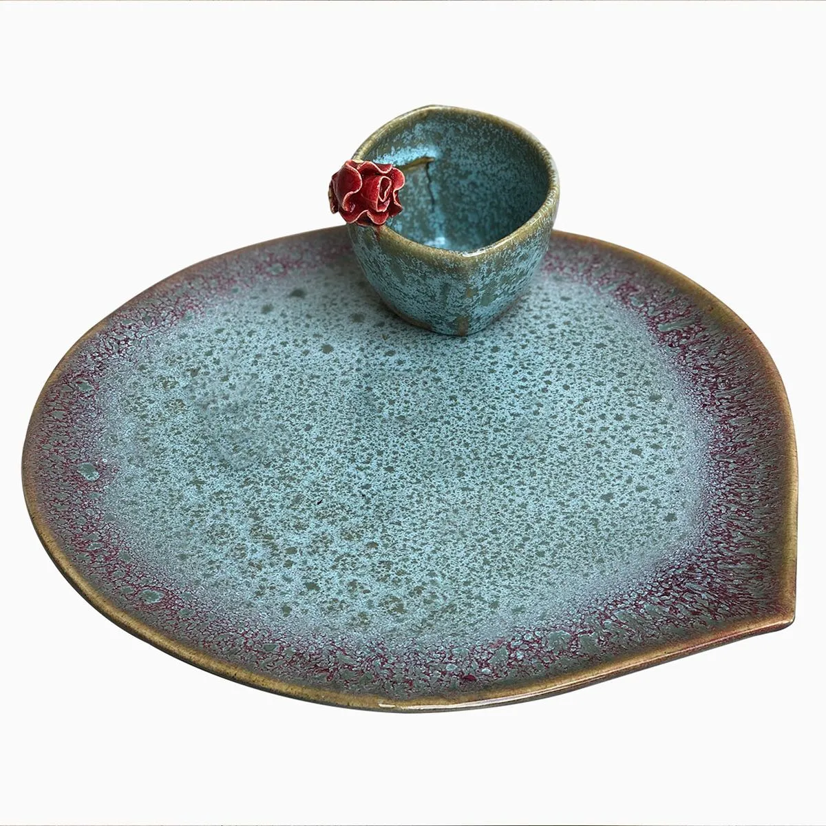 Teardrop Plate and Slant Rose Katori Set — image 7