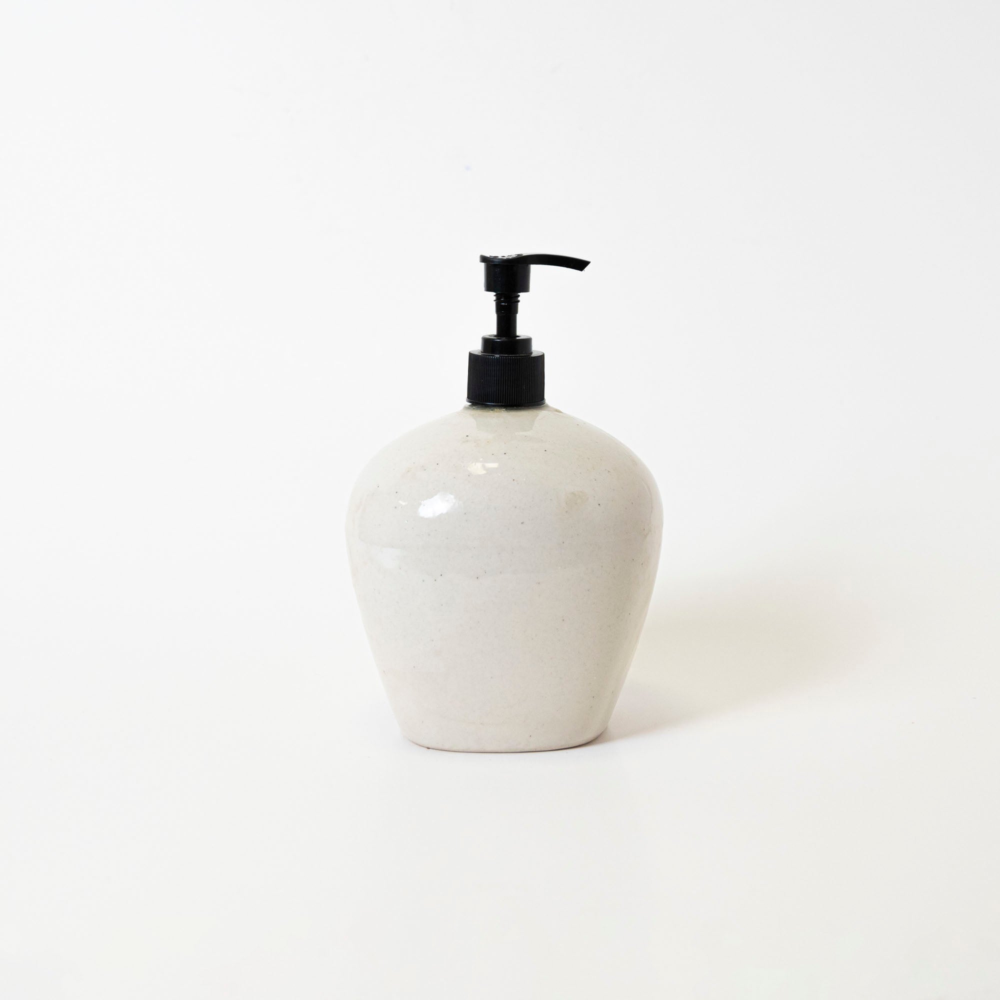 Whispering Pearl Dispenser