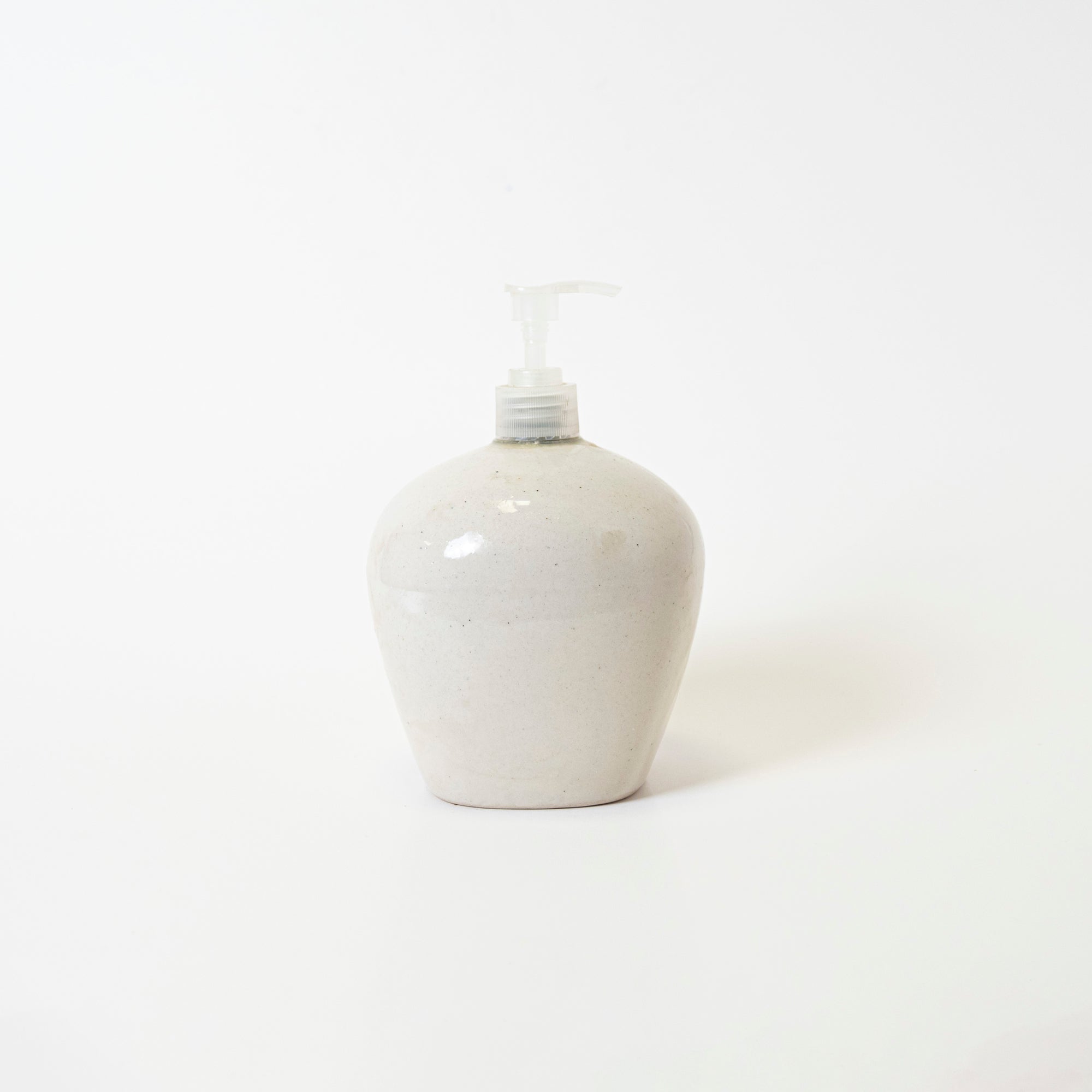 Whispering Pearl Dispenser — image 5