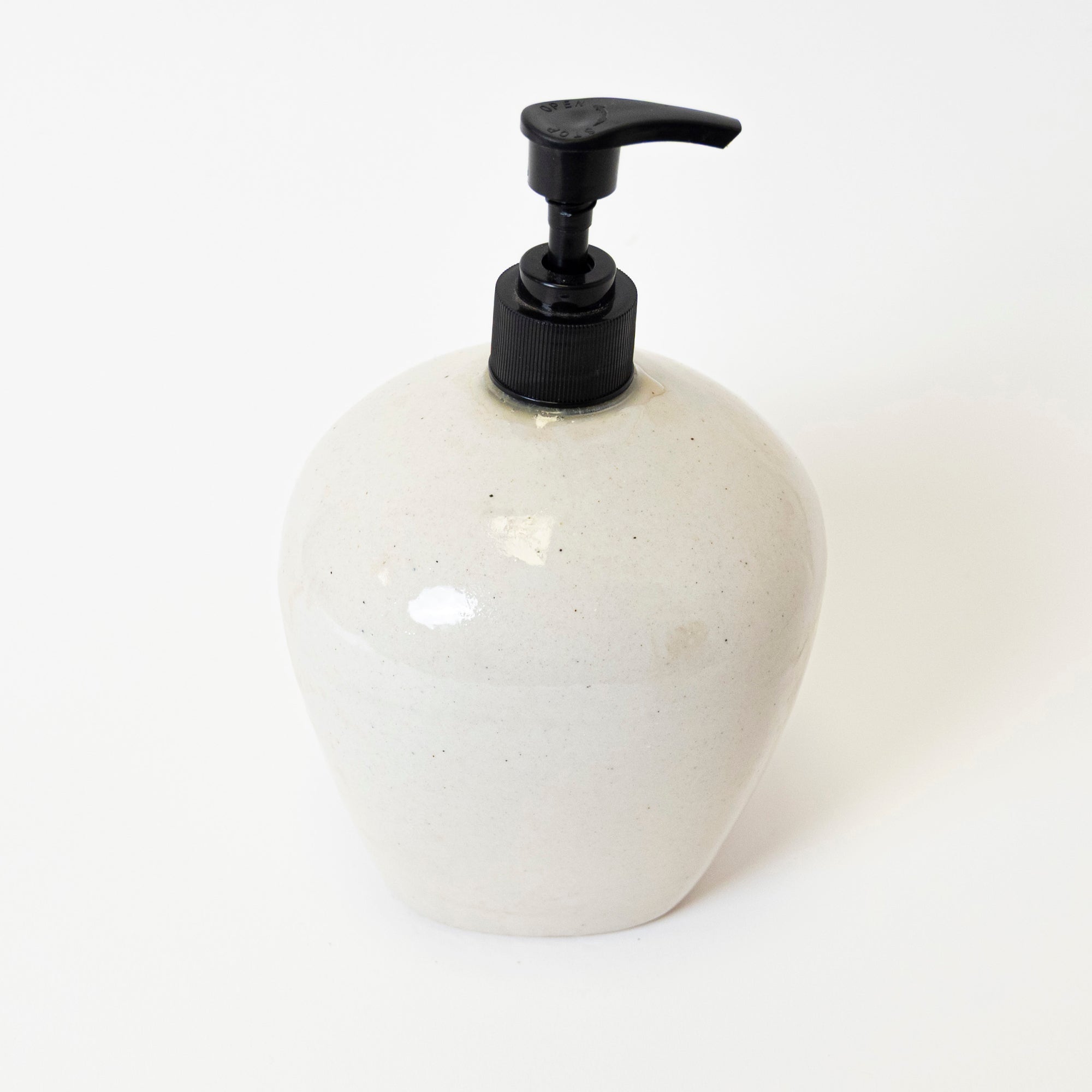 Whispering Pearl Dispenser — image 8