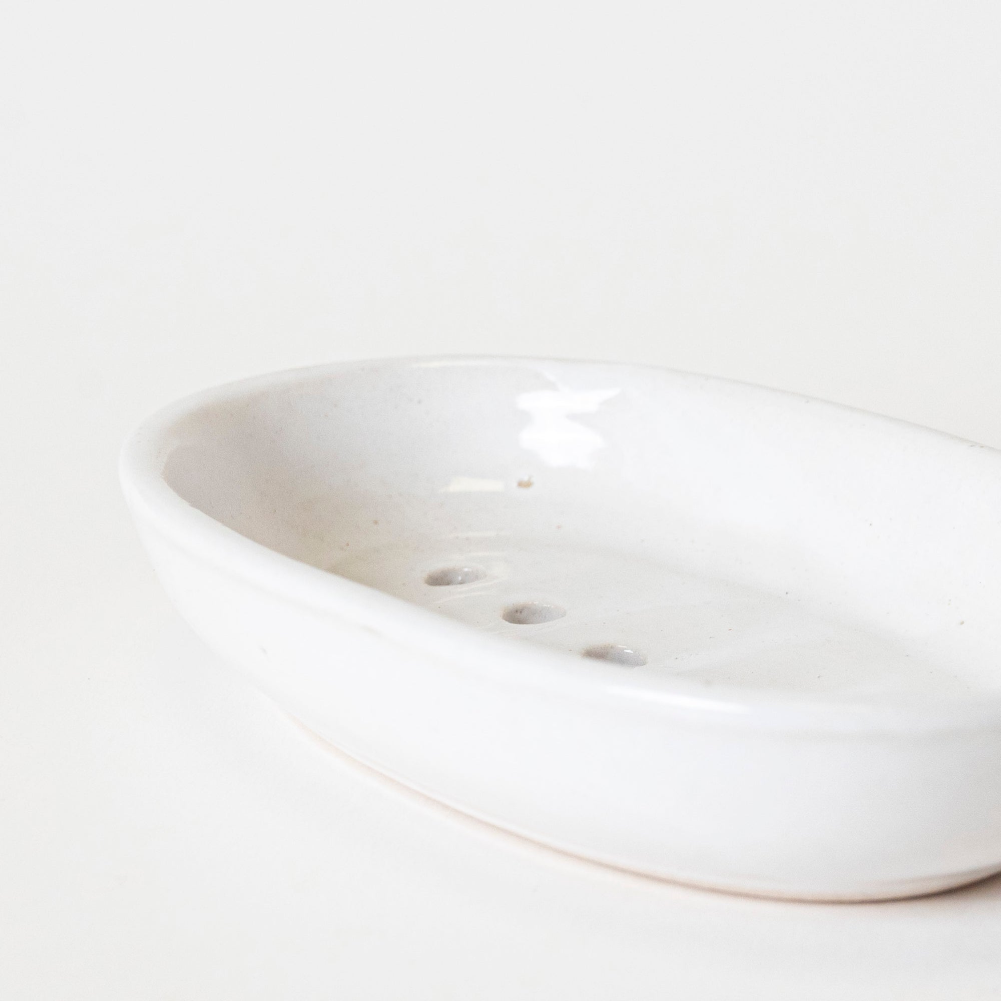 White Wave Soap Dish — image 6