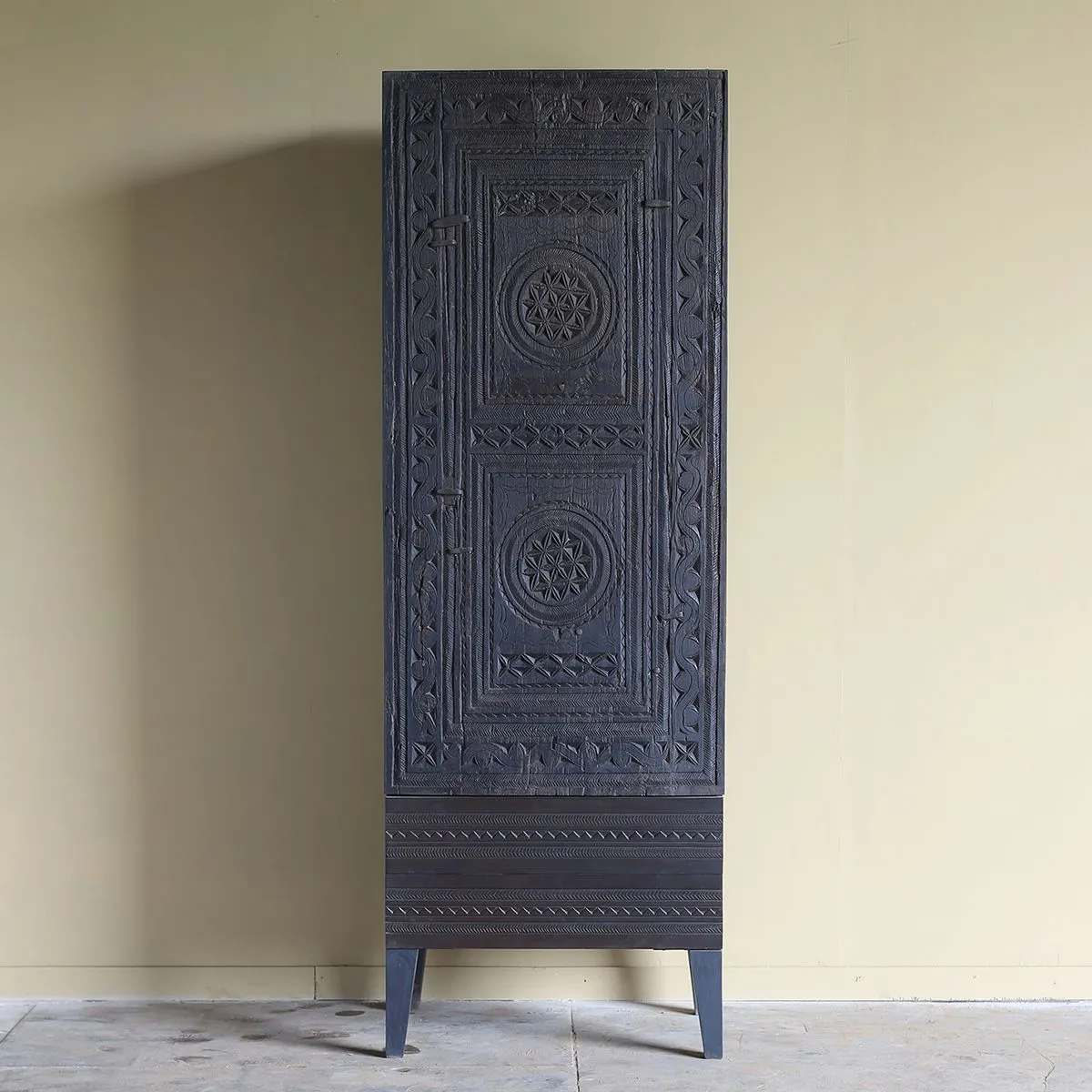 Bastar Bar Unit Single Shutter — image 5