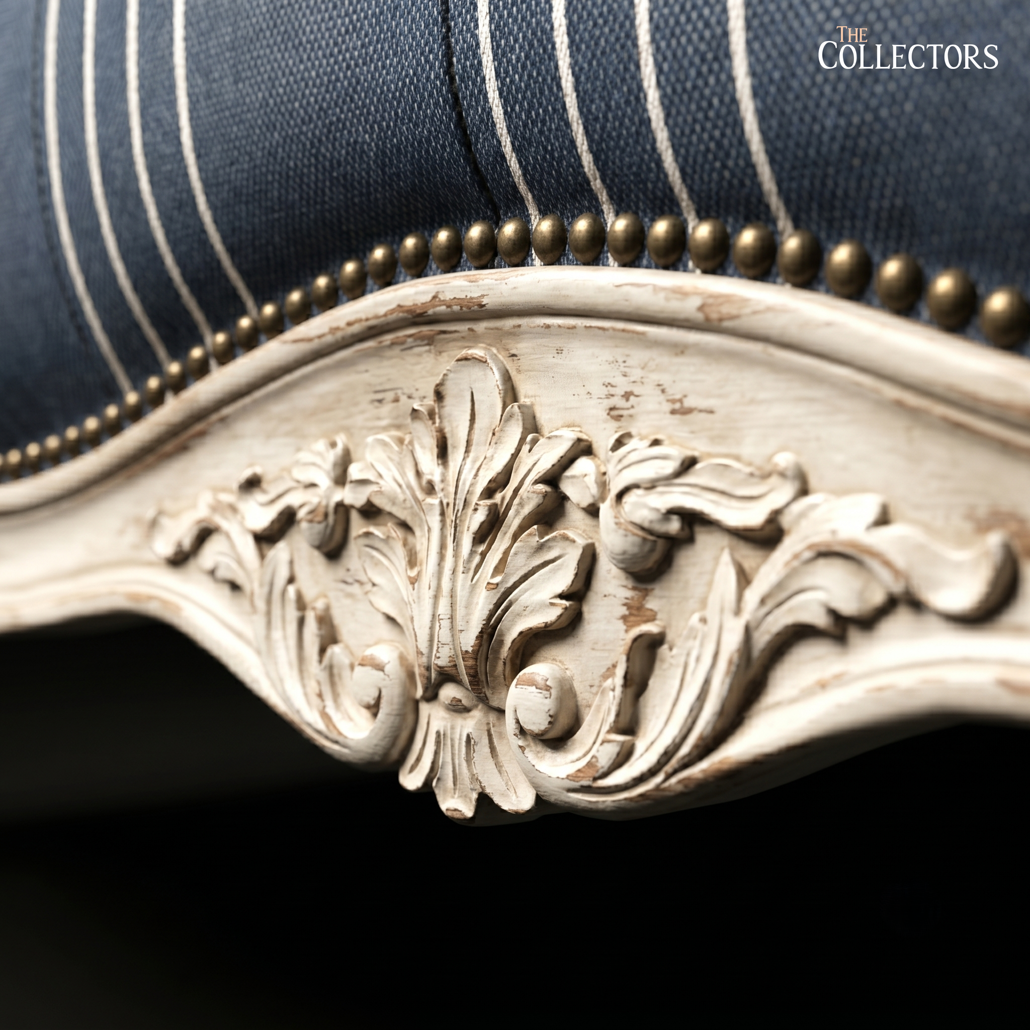Blanc Cassé & Marine - A Louis XV Lit de Milieu — image 5