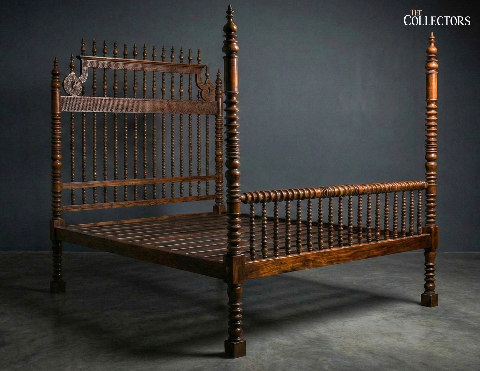Casa de Lisboa Baroque Four Poster Bed — image 2