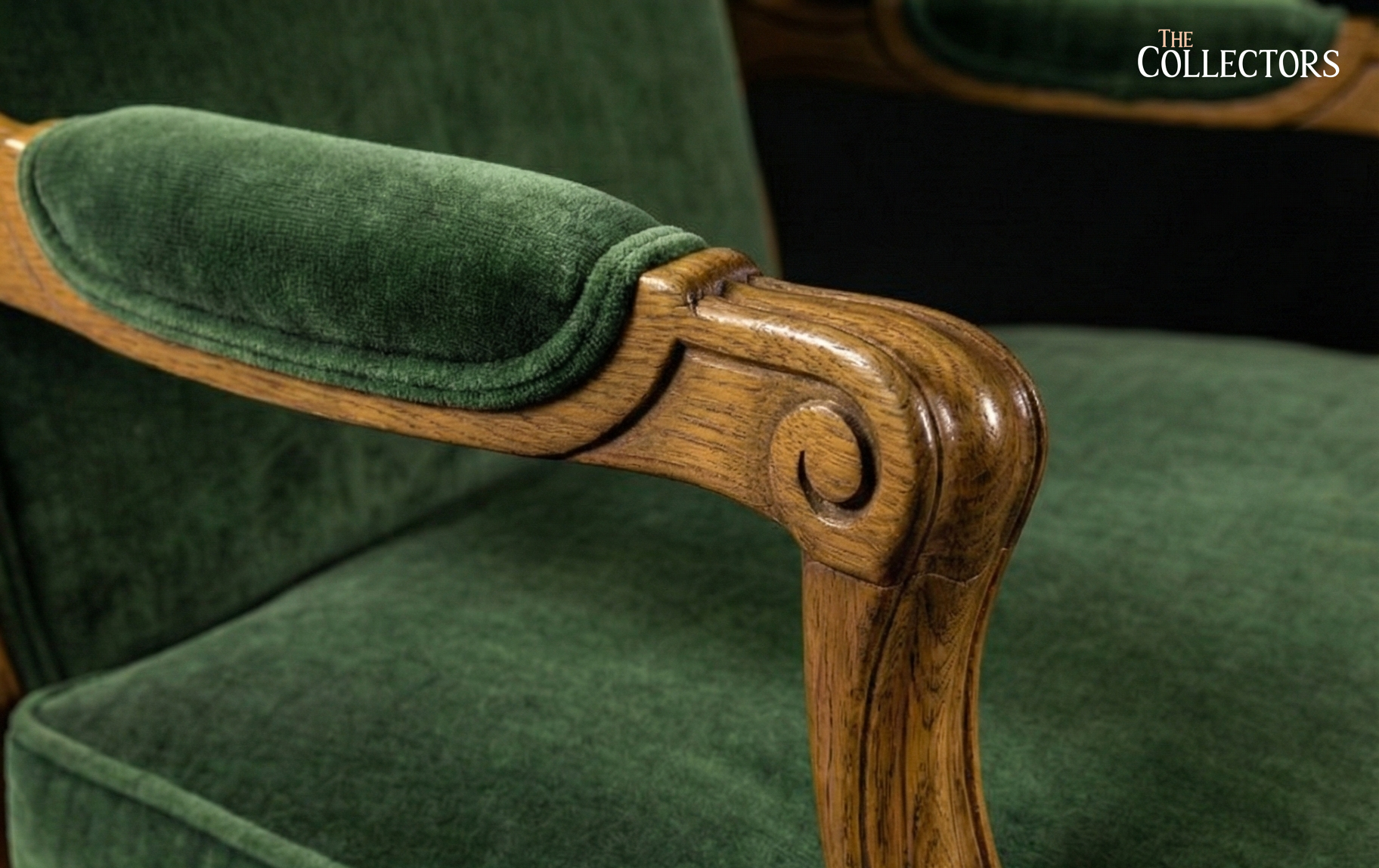 Château d’Émeraude – Emerald Velvet French Fauteuil — image 3