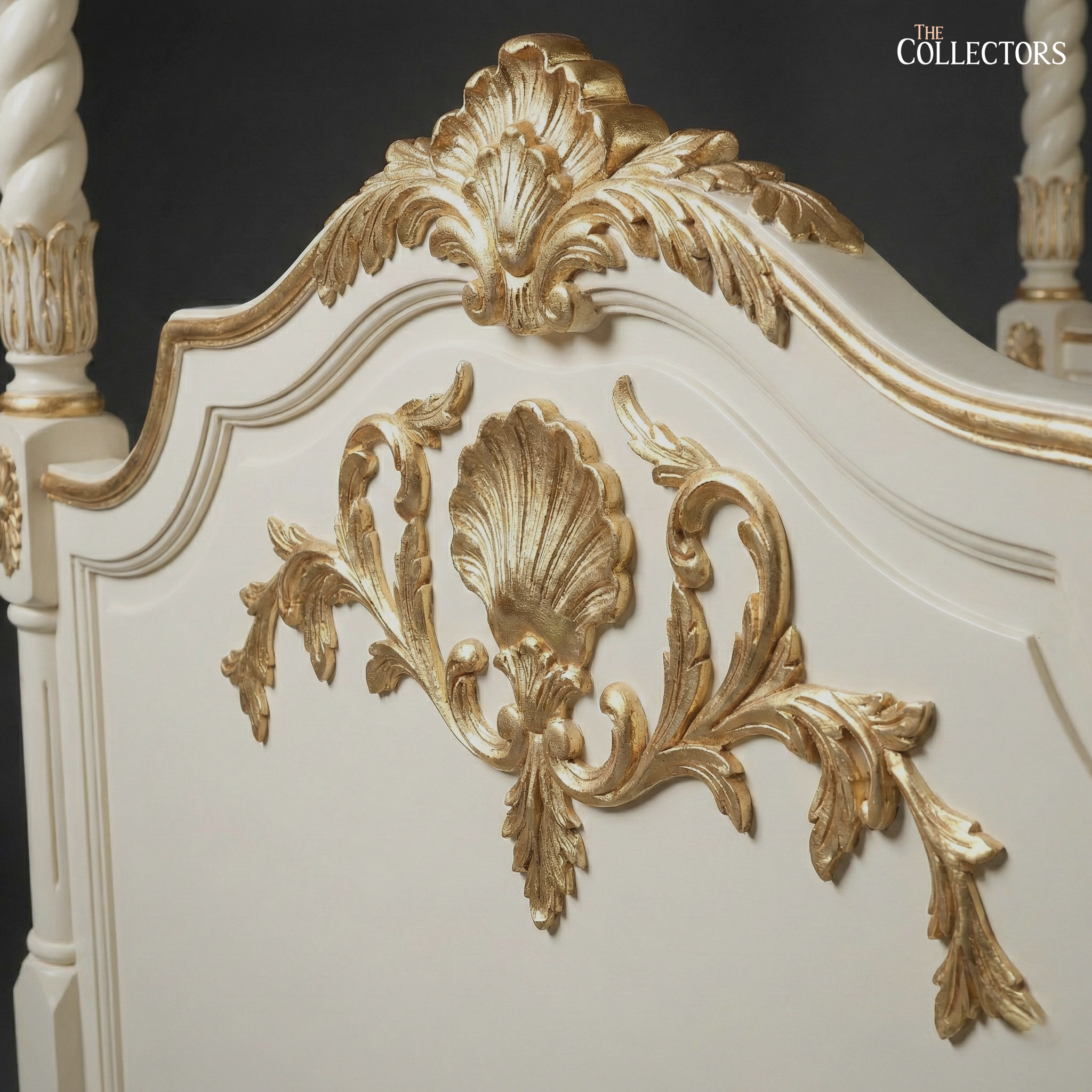 Château de Chantilly Four Poster Bed — image 4