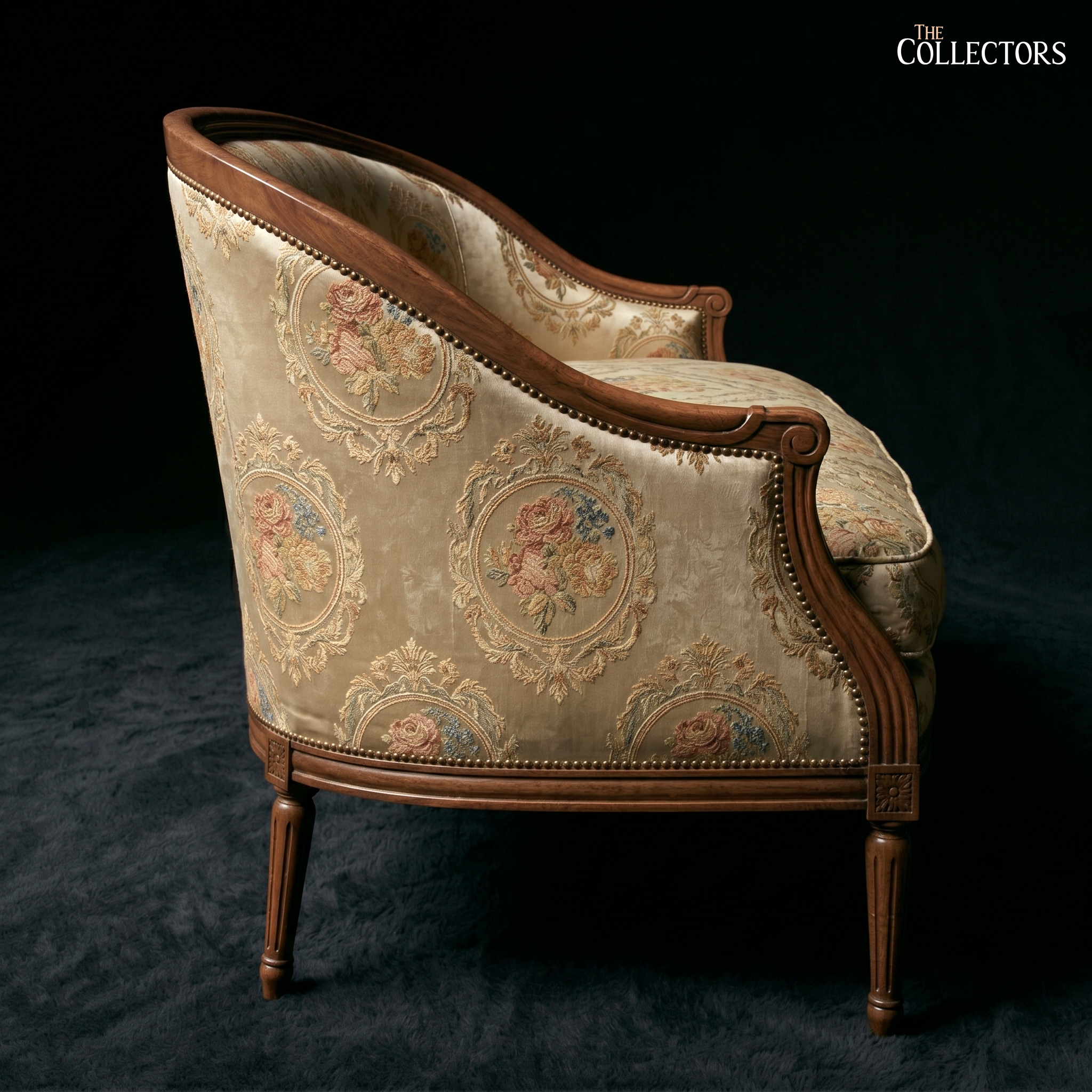 The Marais Louis XVI Canapé & Bergère Garniture — image 5