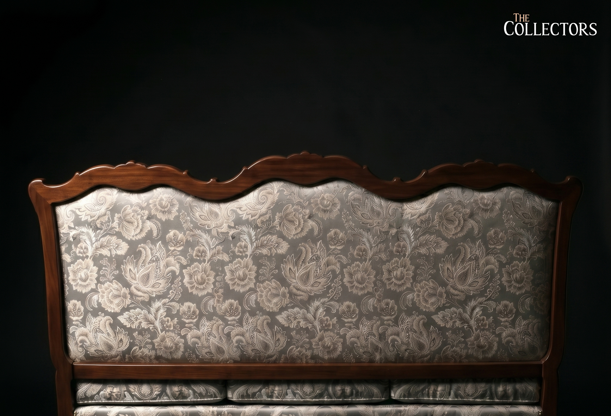 The Salon de Flore Louis XV Canapé — image 4