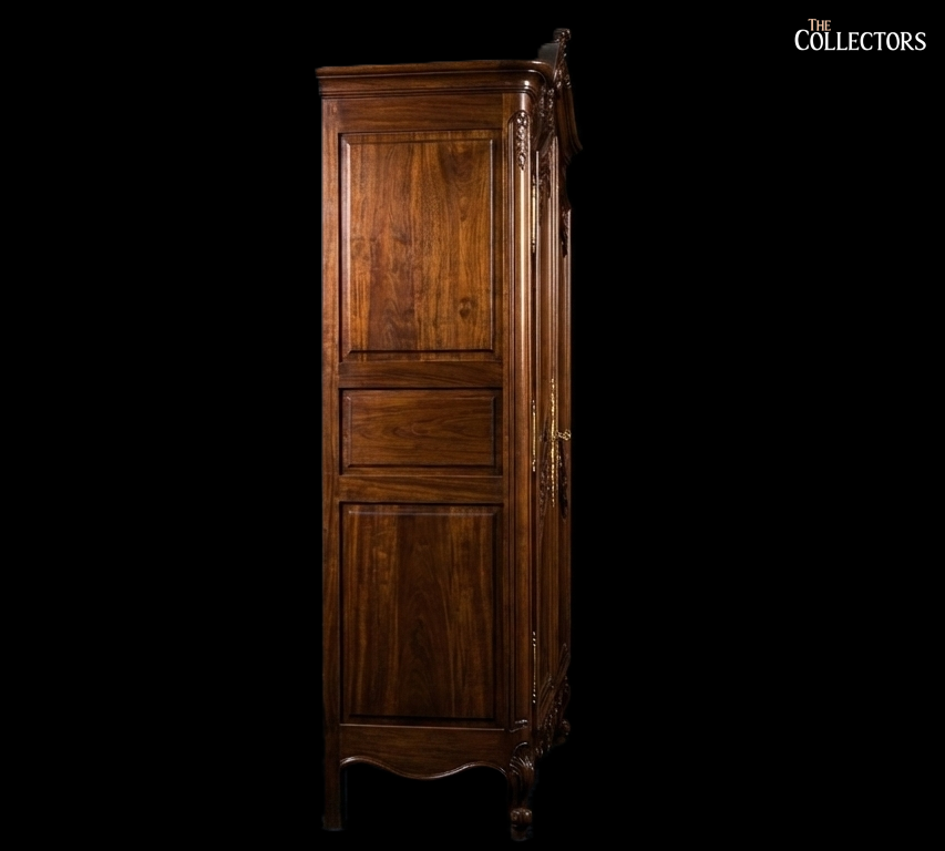 The Château de Blois Beribboned Armoire — image 6