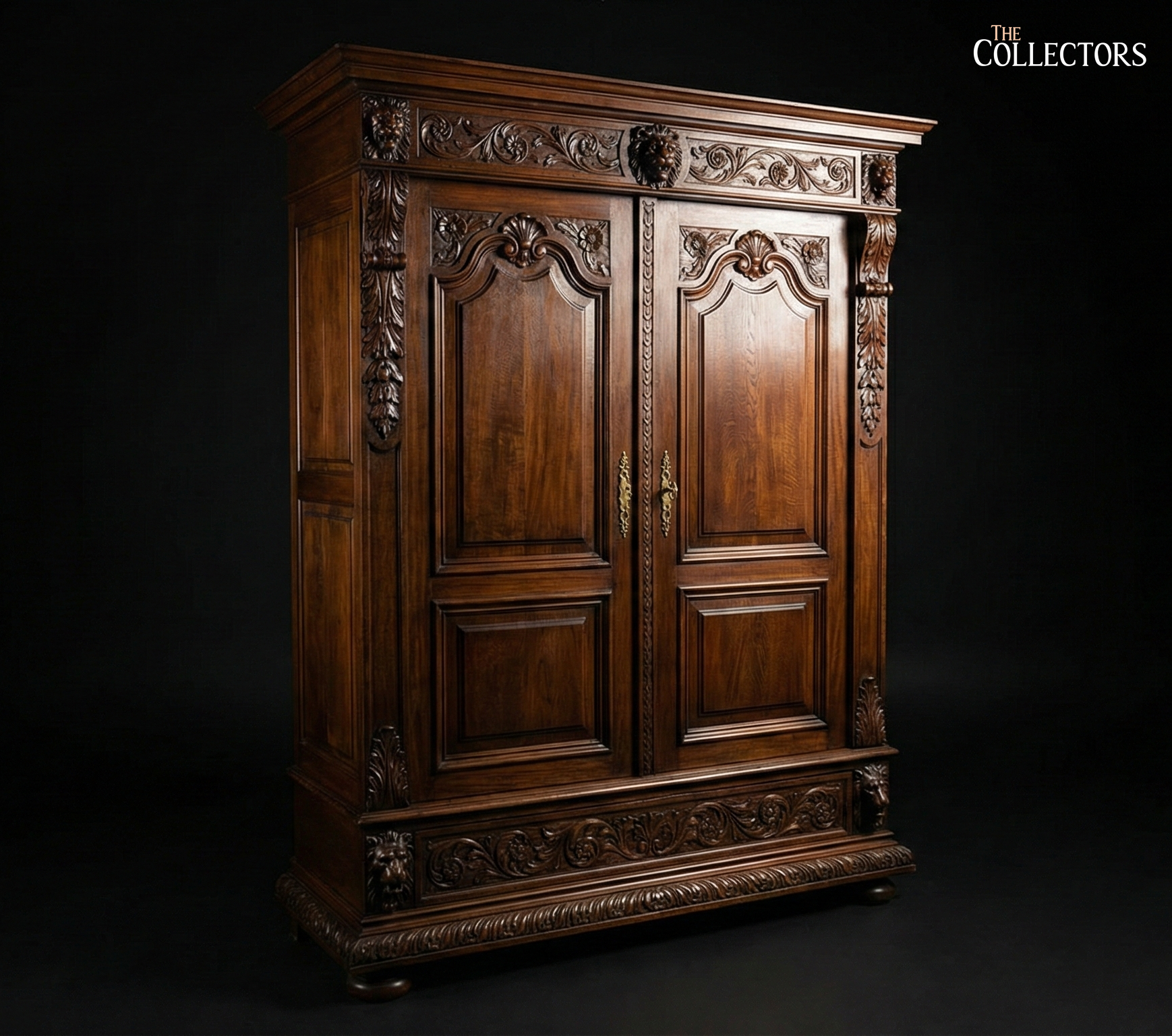The Lion-Guarded Armoire of the Loire Châteaux — image 2