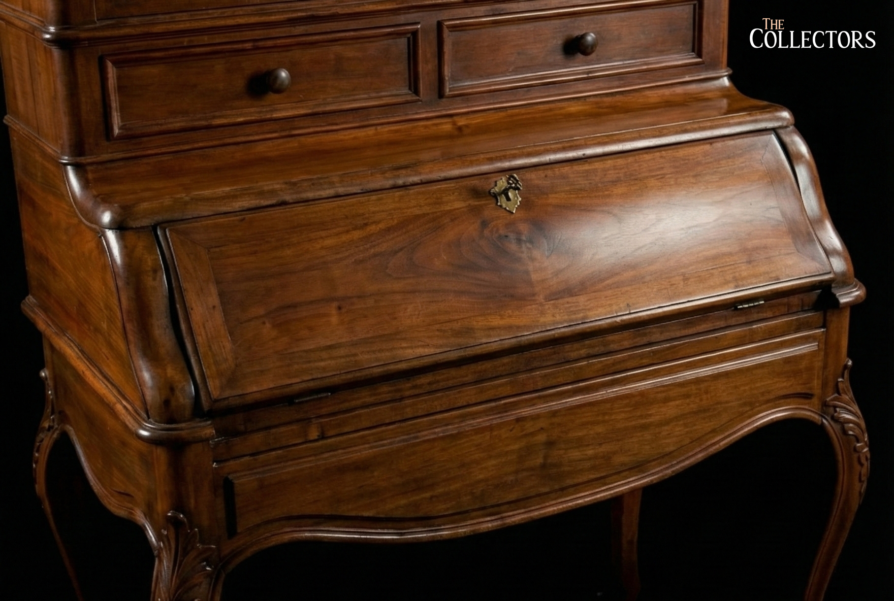 The Louis XV Cabinet de Travail - A Provincial Rocaille Writing Suite — image 3