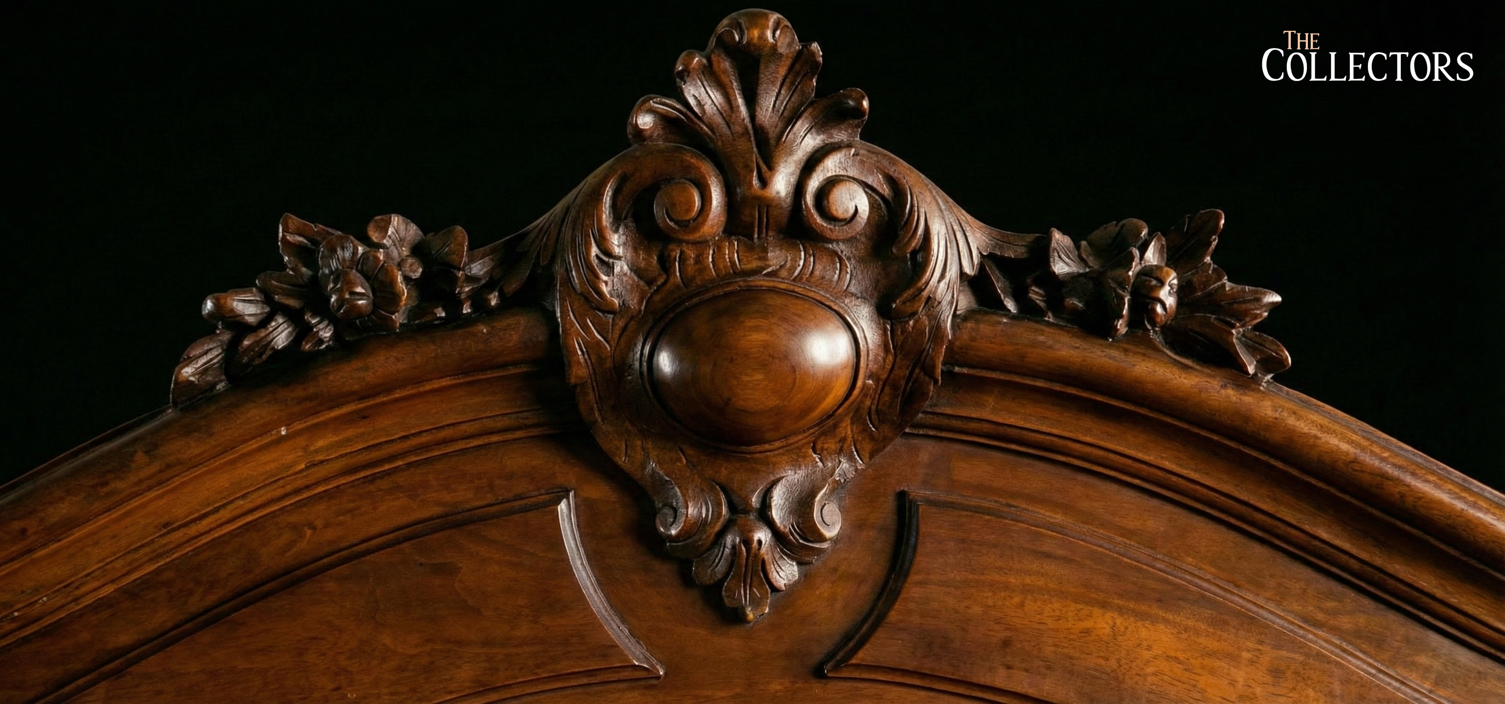 The Louis XV Cabinet de Travail - A Provincial Rocaille Writing Suite — image 4