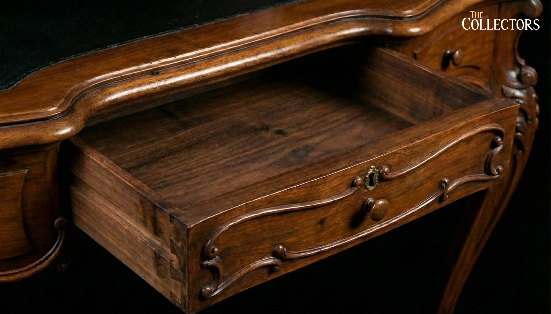 The Louis XV Écritoire de Salon Writing Suite — image 5