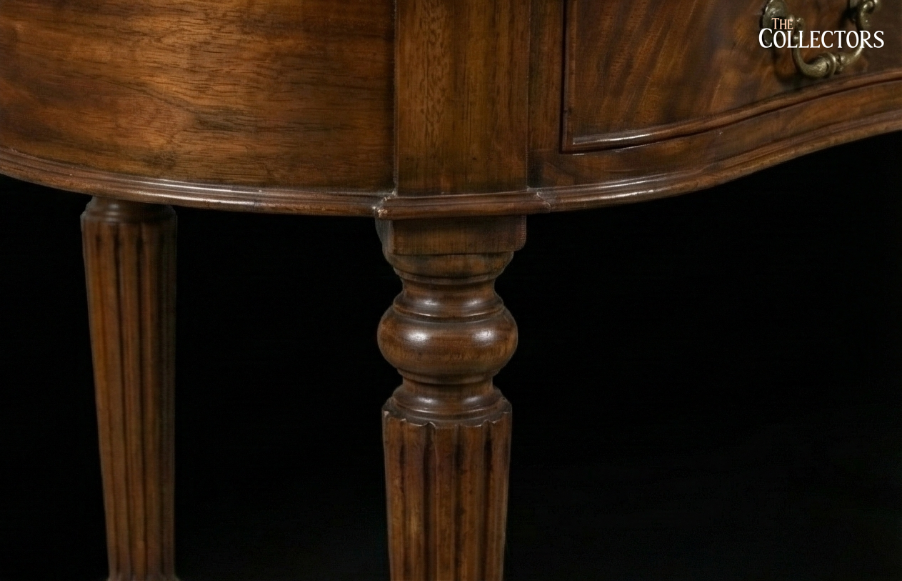 The Regency Kidney-Desk & Leather Companion Chair — image 4
