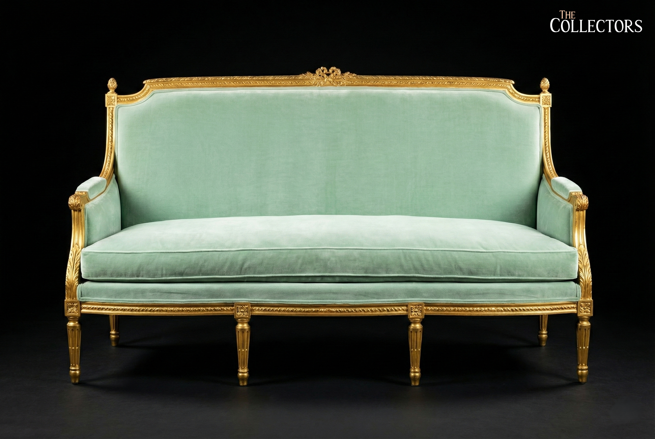 The Versailles Mint Salon Suite — image 3