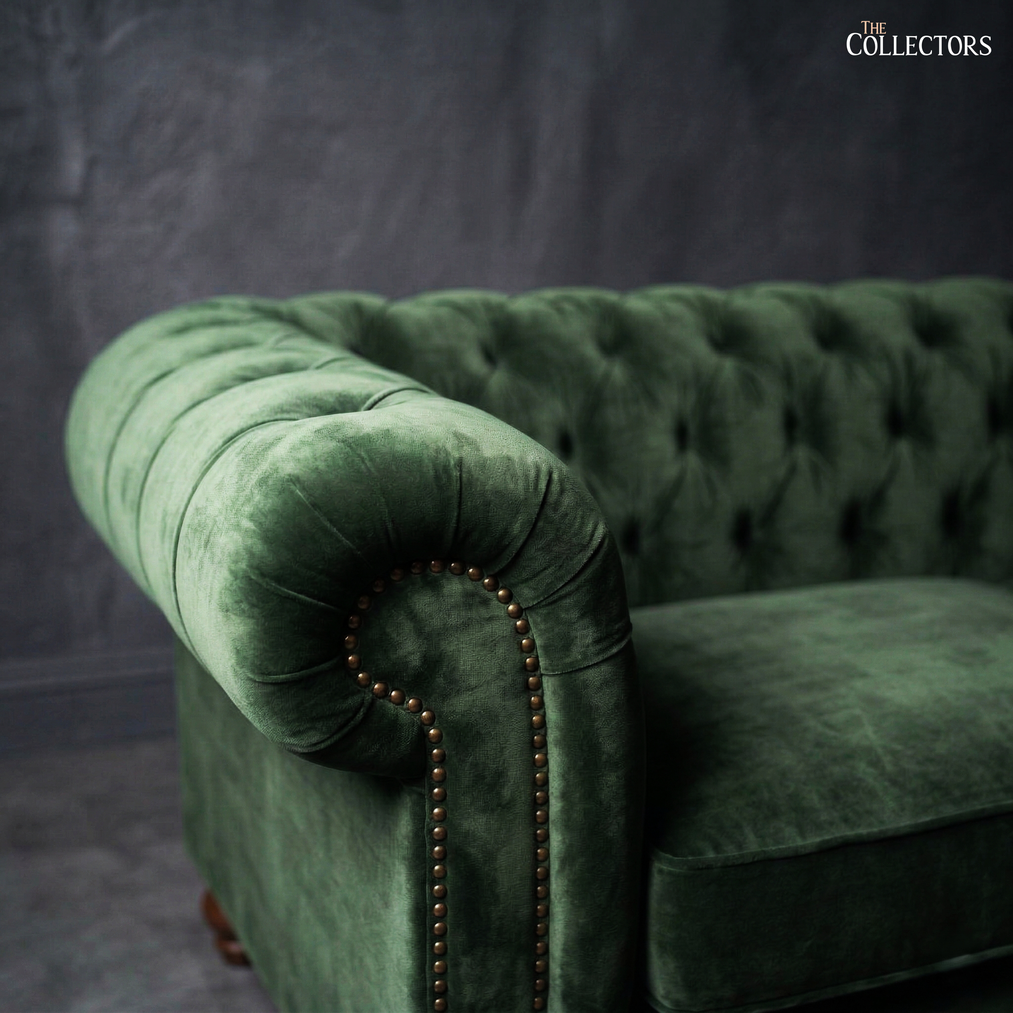 The Victorian Townhouse Chesterfield Sofa — image 3