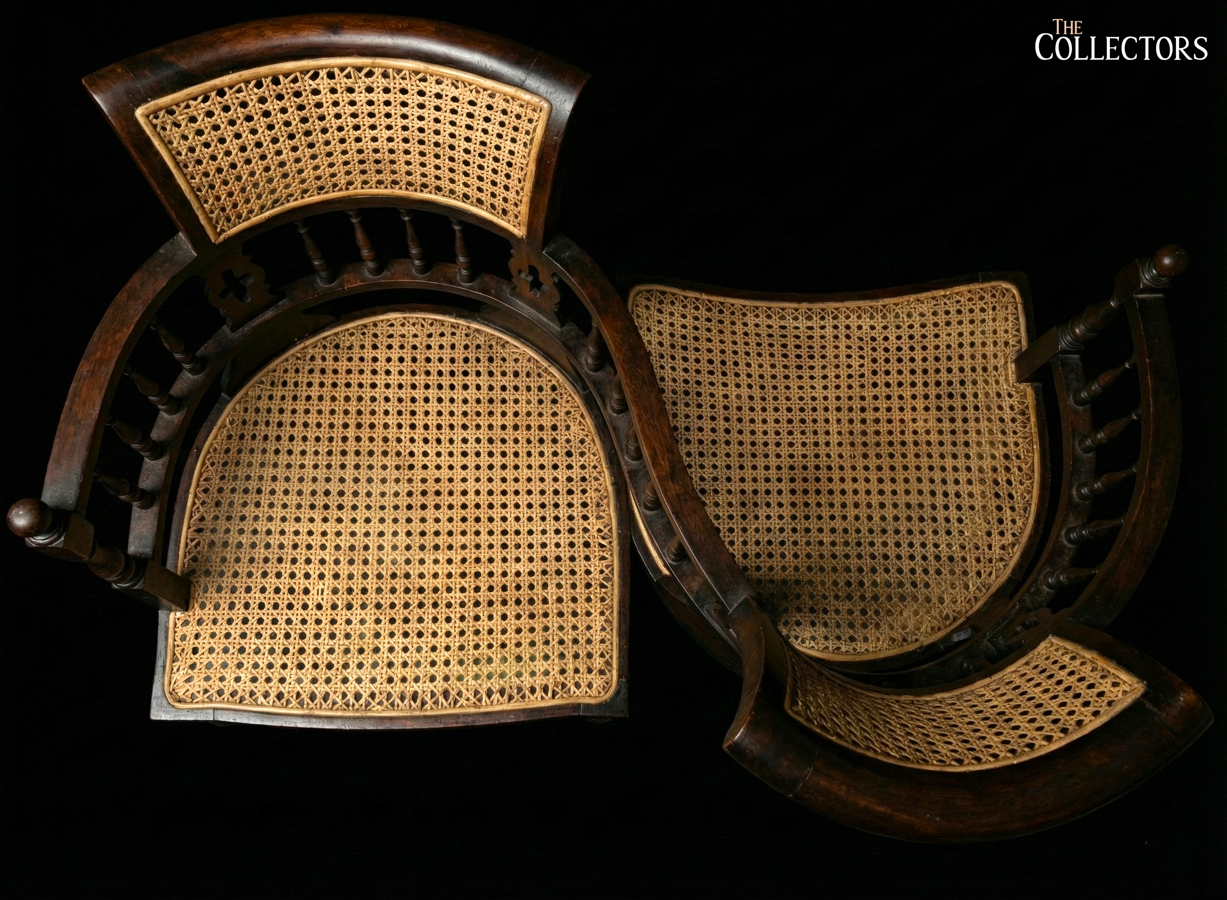 The Victorian Verandah Loveseat — image 3