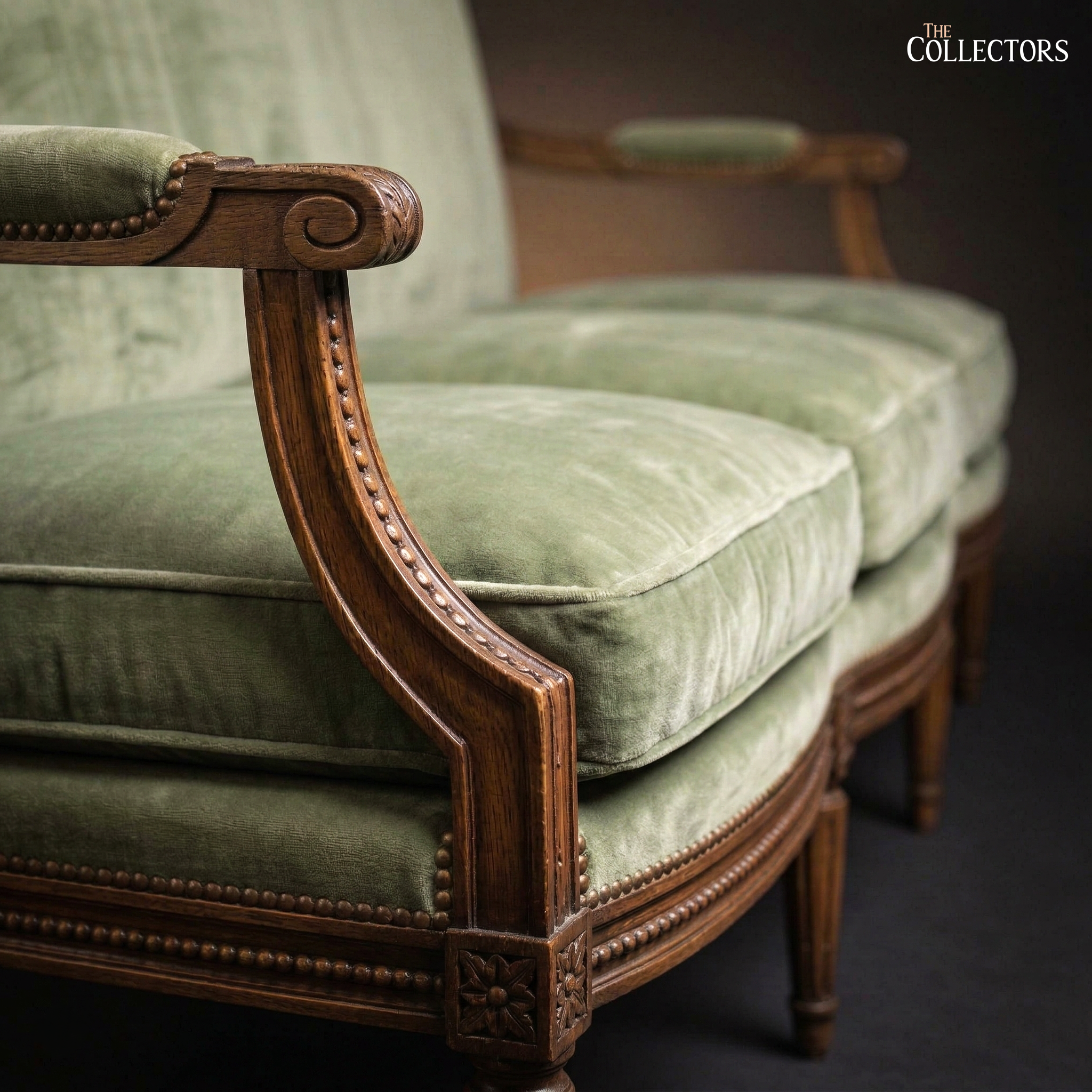 The Versailles Louis XVI Canapé Salon Suite — image 4
