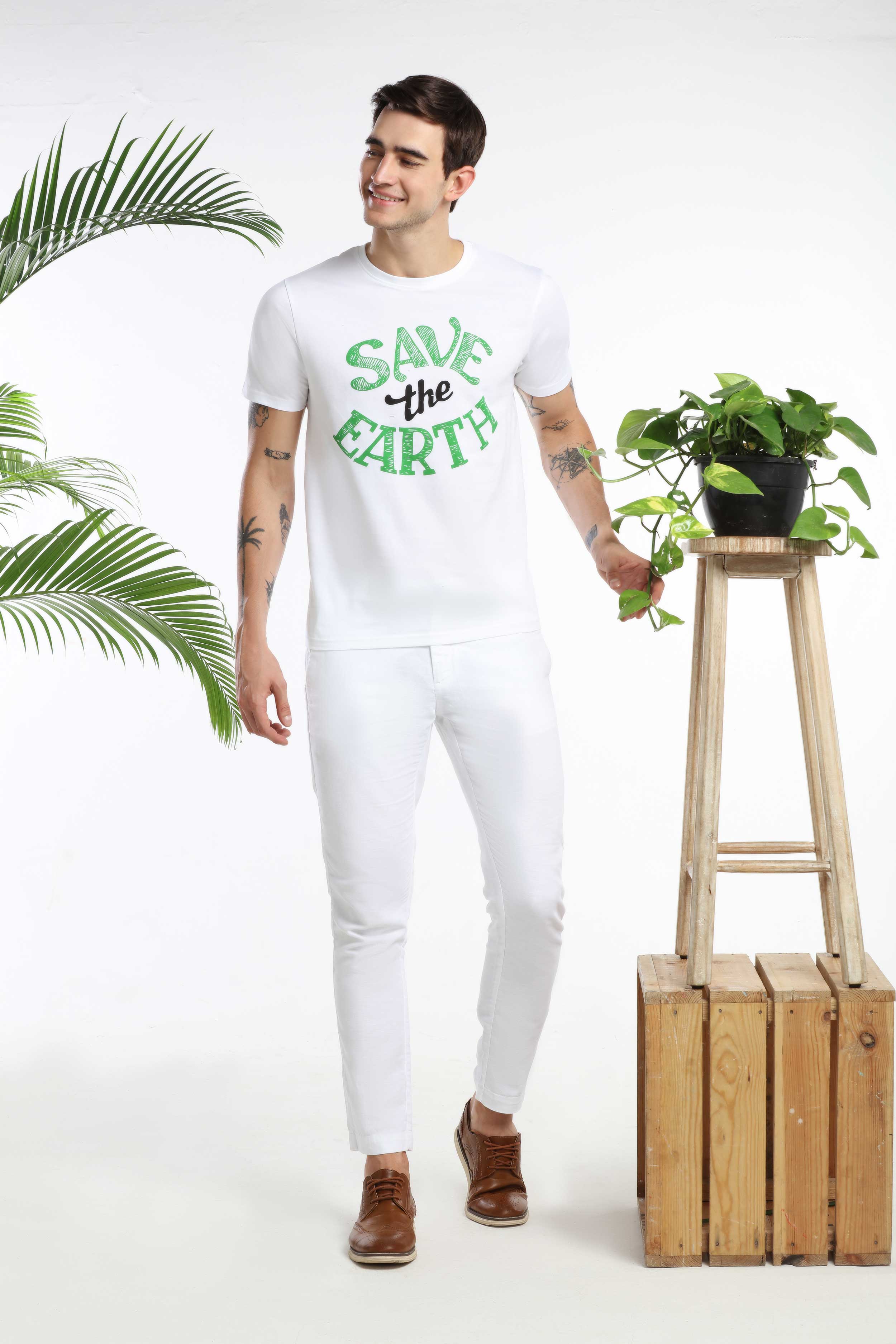Save the Earth Men T-shirt — image 5