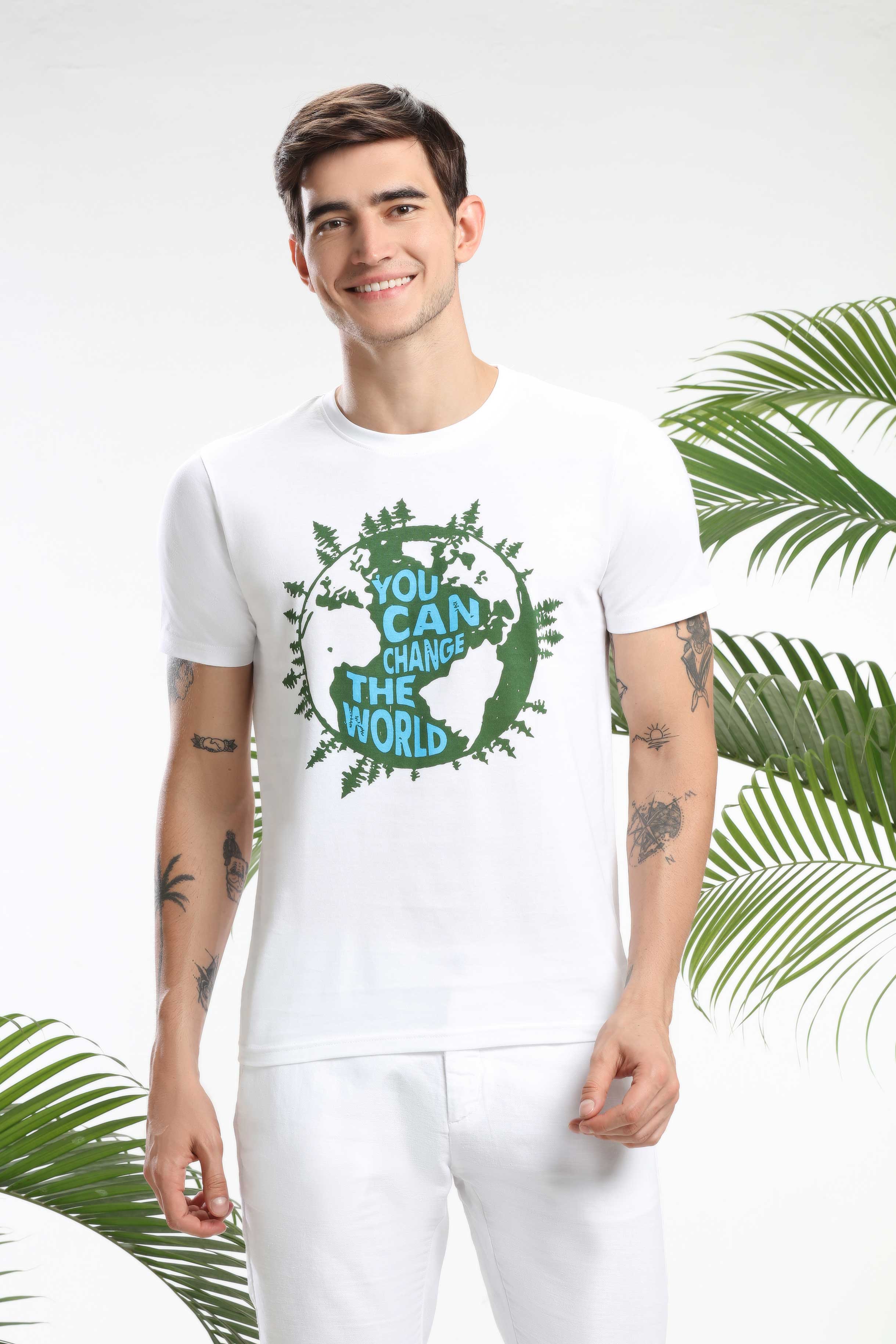 You can change the World Men T-shirt — image 1